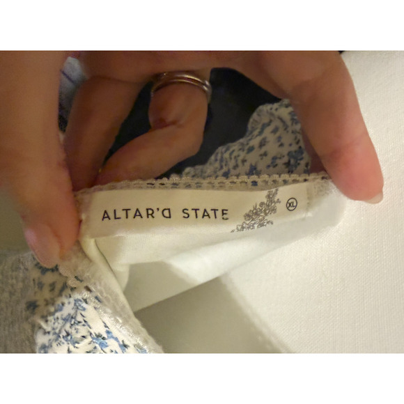 Altar’d State Blue Floral Eyelet Mini Dress Made USA Size XL - Picture 5 of 10